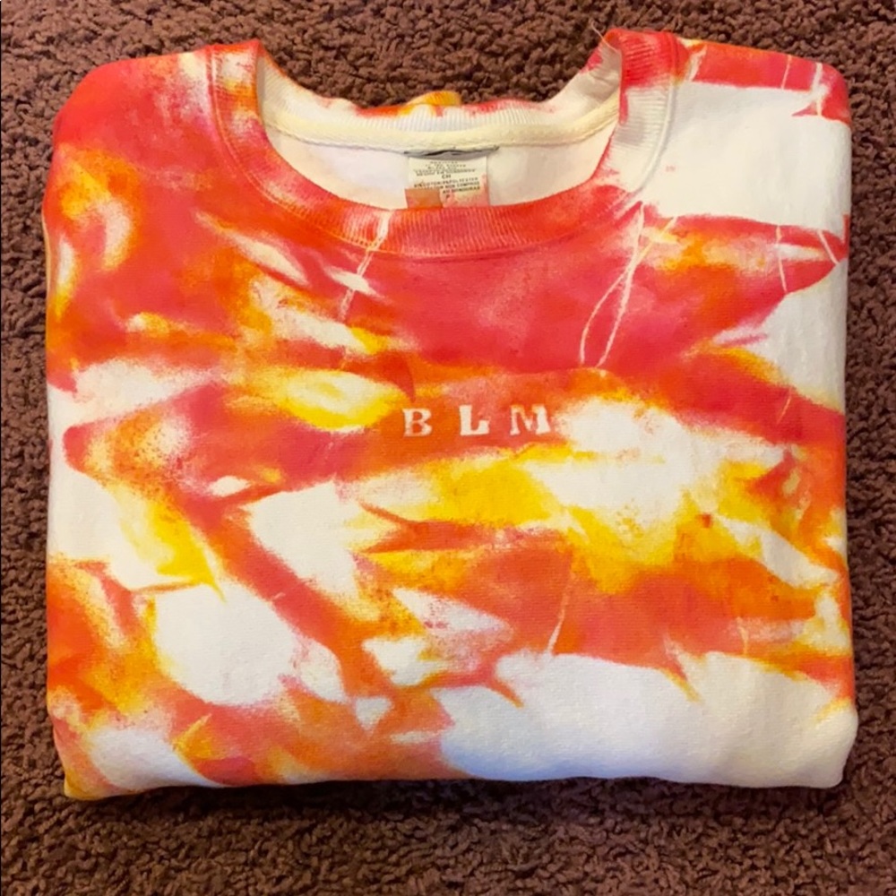 BLM MOVEMENT SWEATSHIRT - Picture 3 of 7